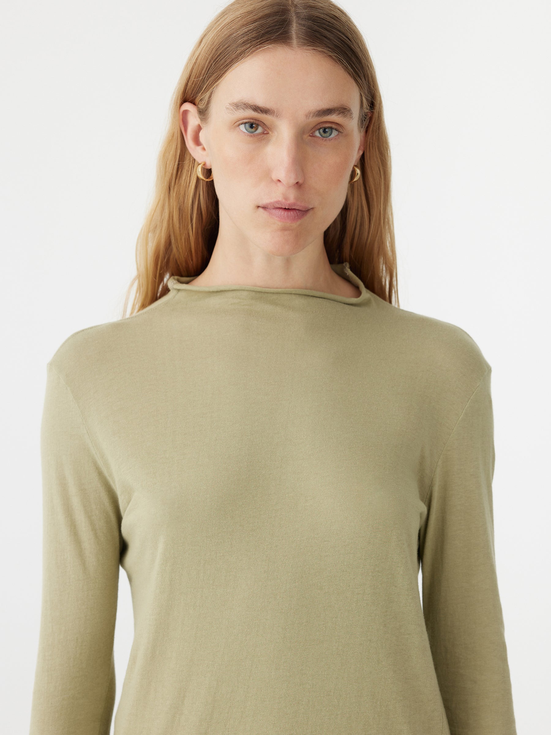 regular raised neck long sleeve t.shirt