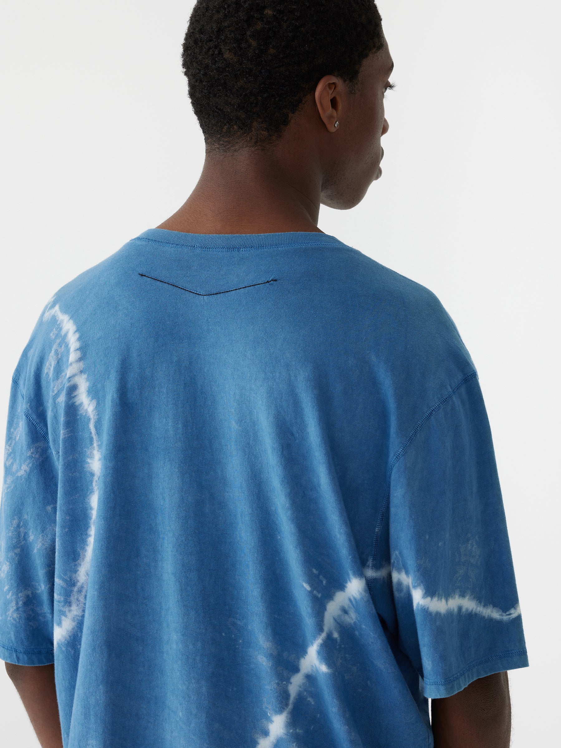 indigo dye slouch short sleeve t.shirt