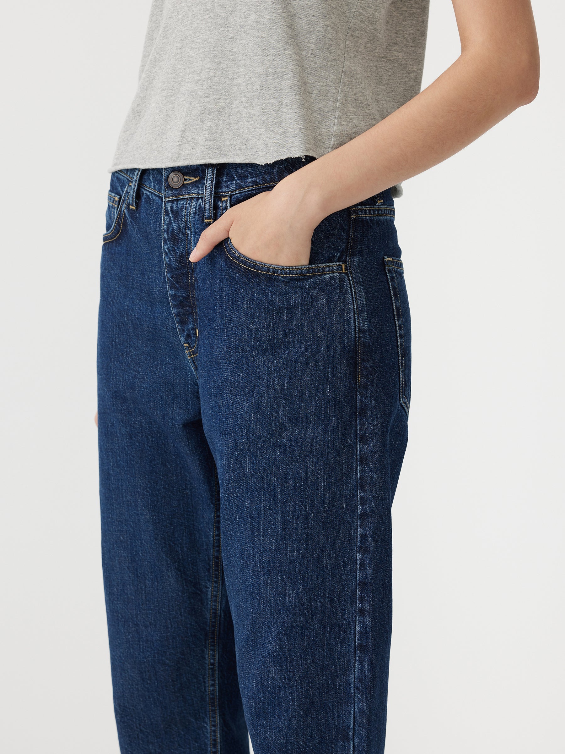 mid rise slim crop jean