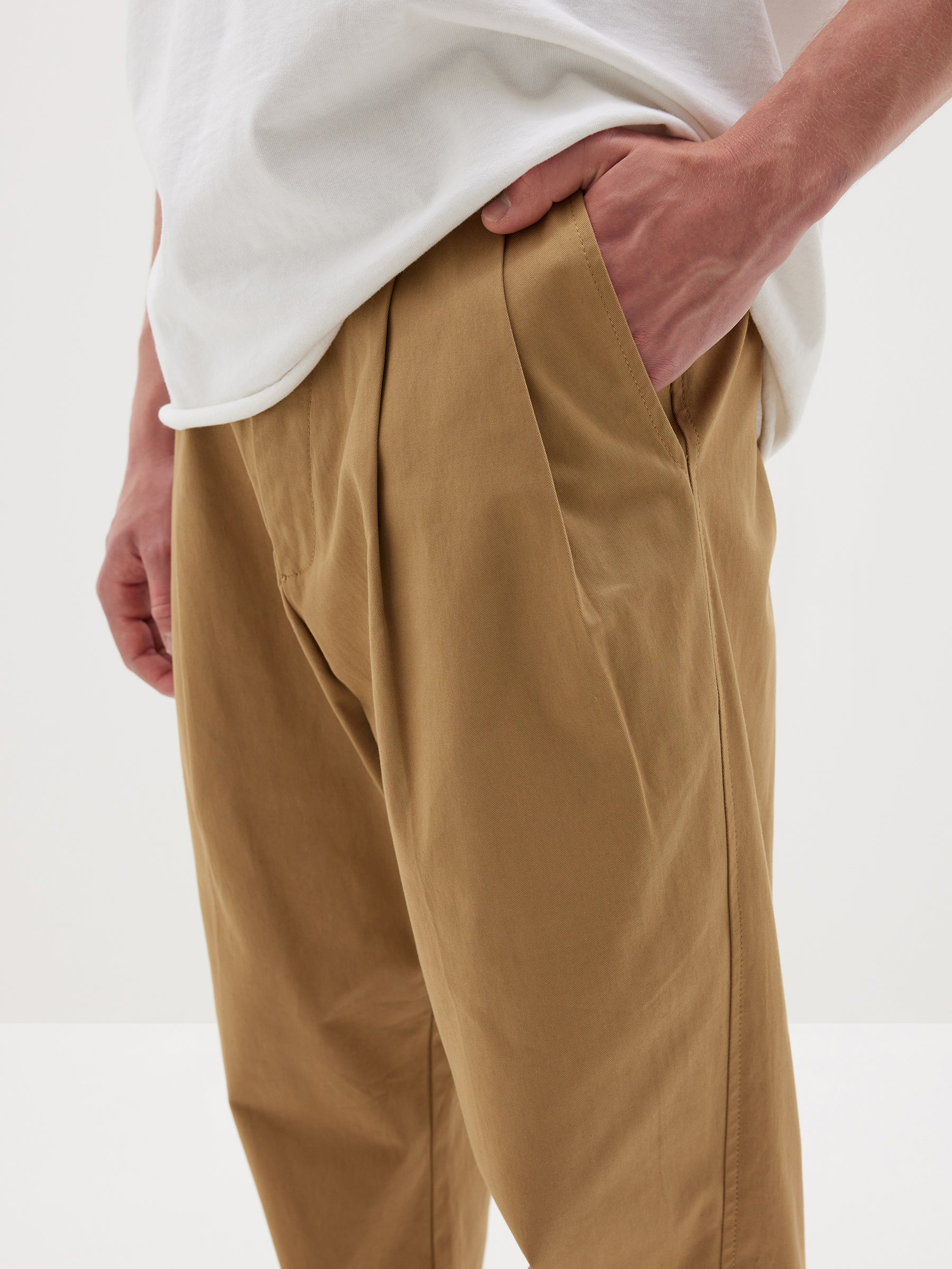 pleat front slouch chino