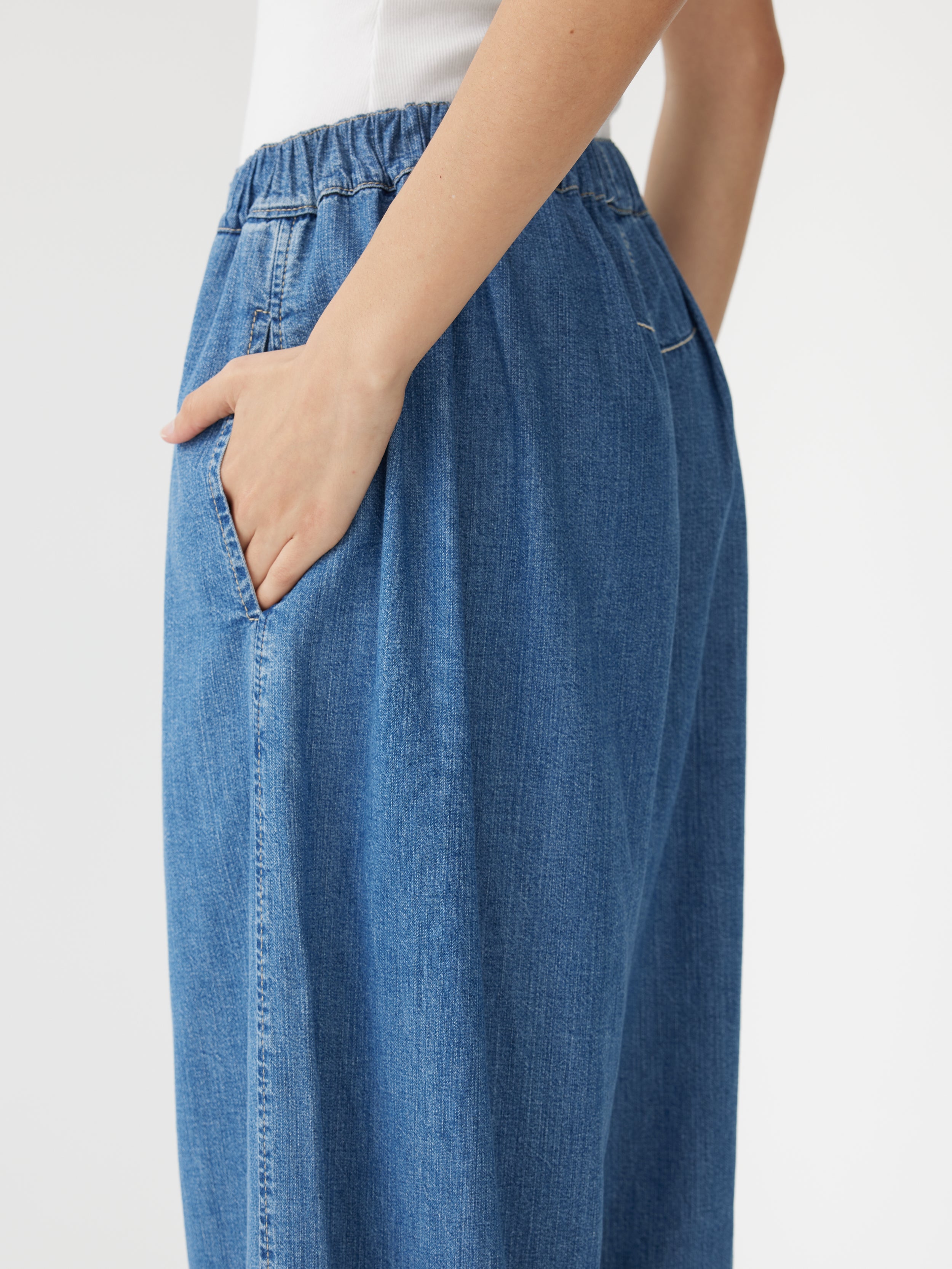 denim split hem pant