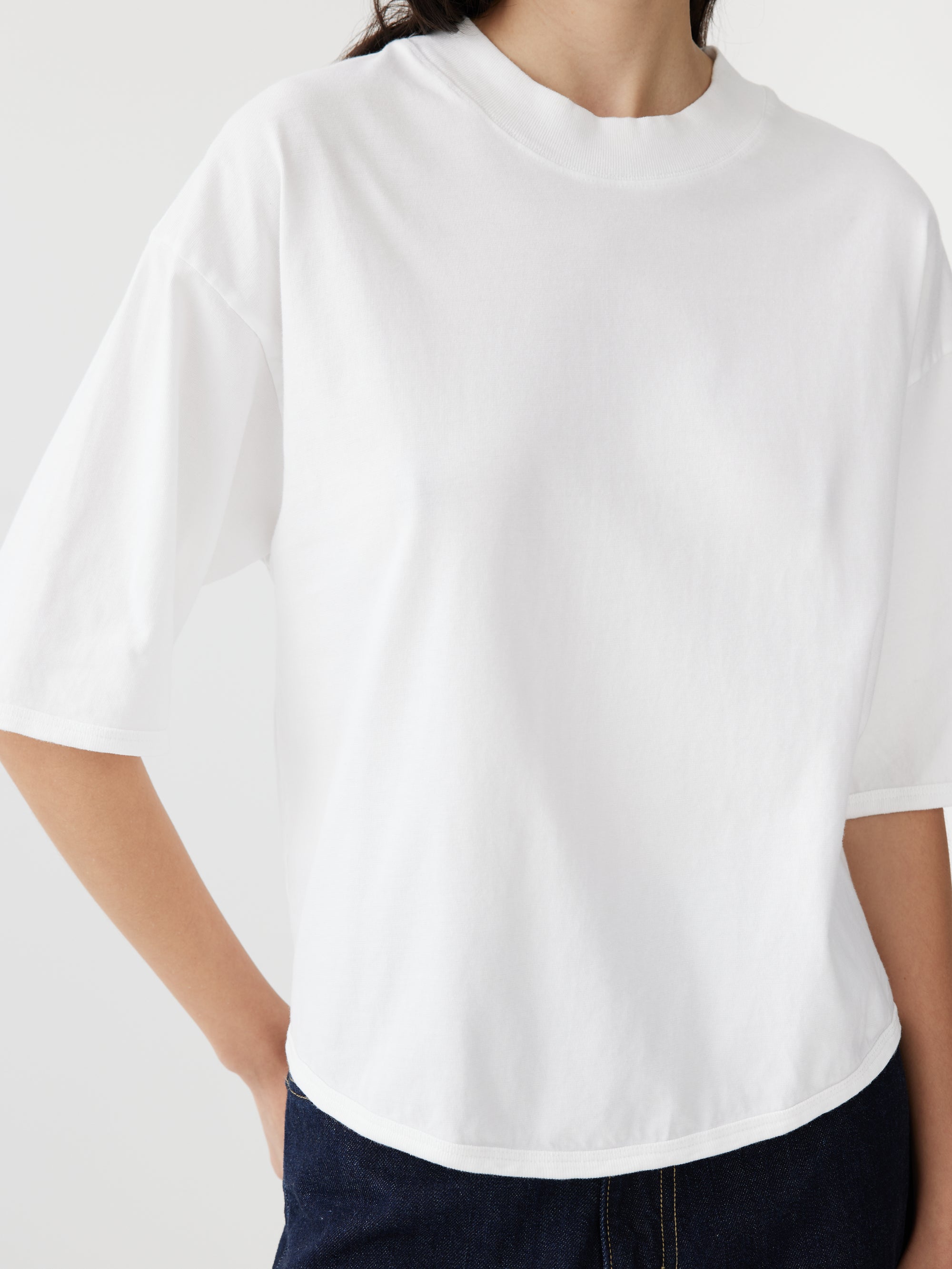 Reebok Meet You Therelette Short Sleeve T-Shirt Sports Bra White