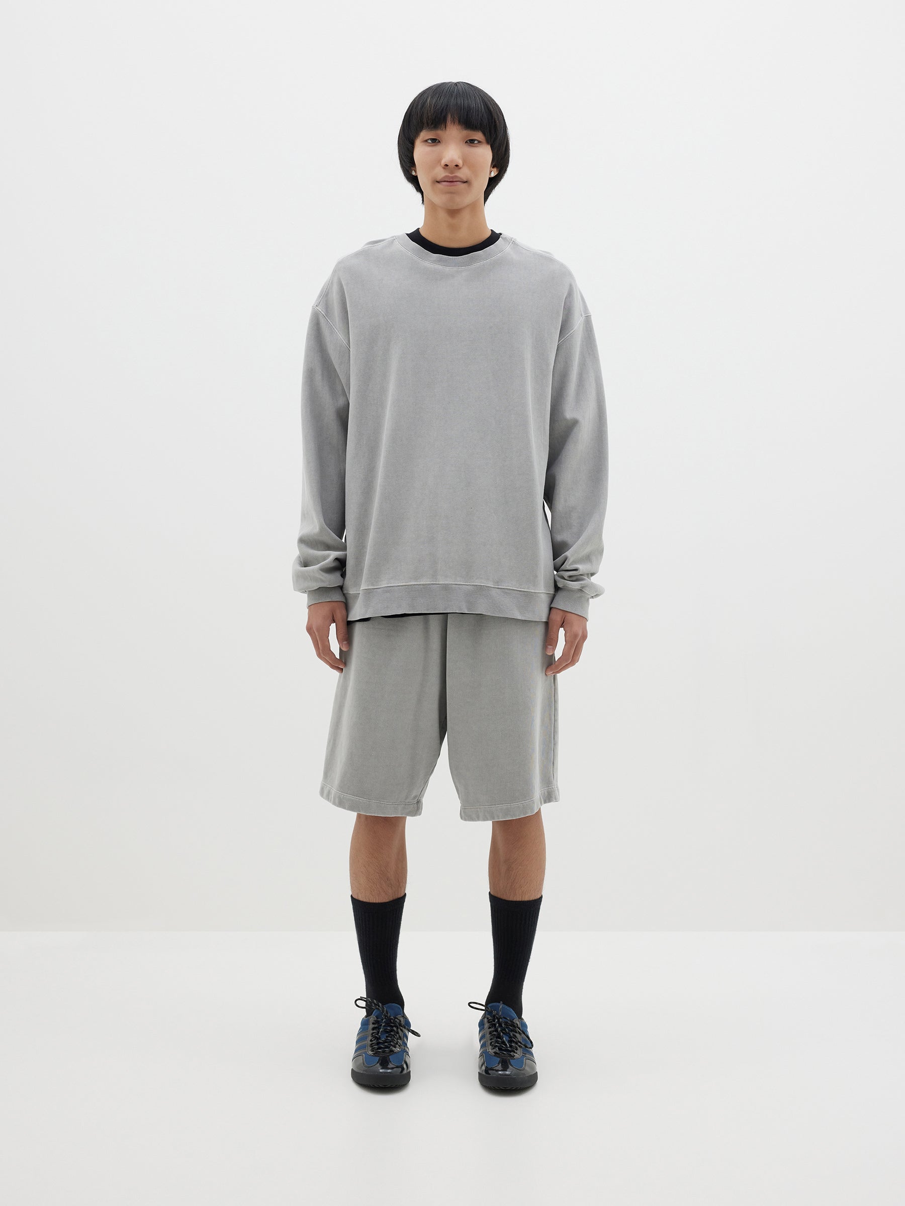 pigment dyed fleece crew sweat