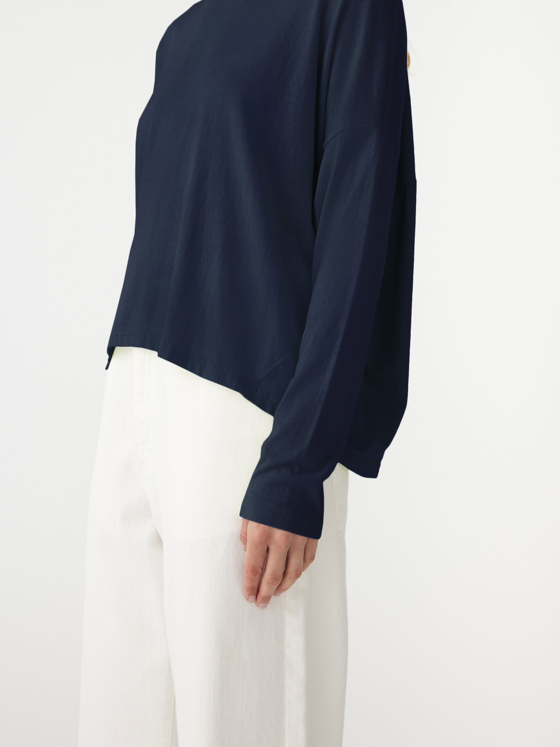 slouch circle long sleeve t.shirt