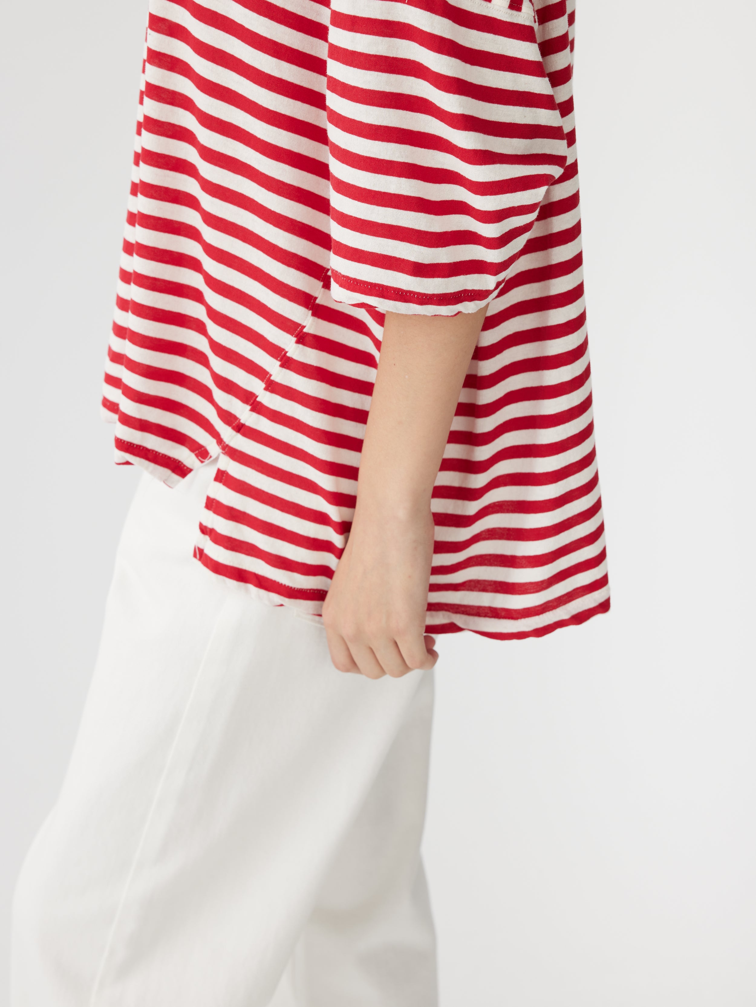 stripe side step short sleeve t.shirt