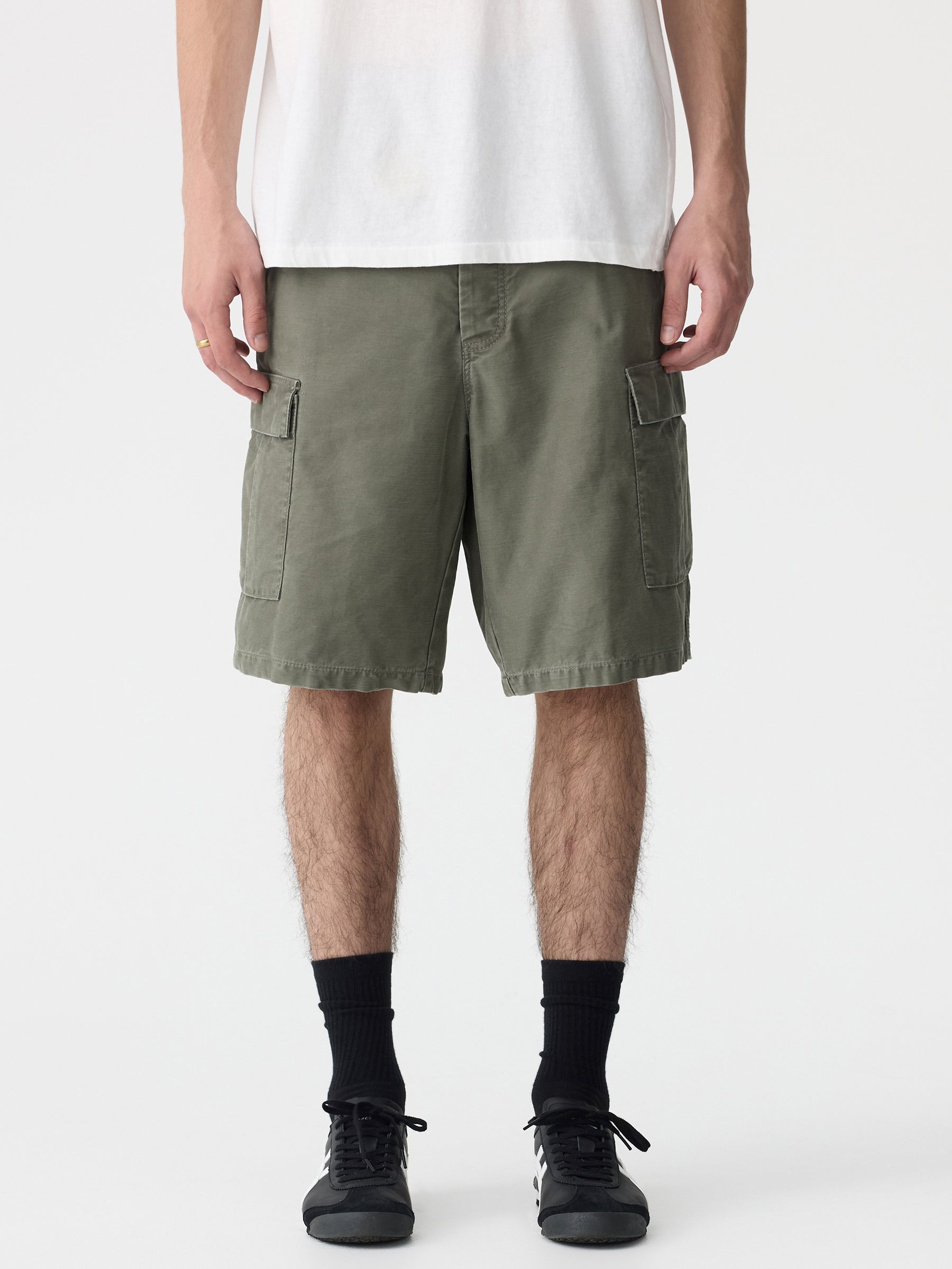 military cargo short