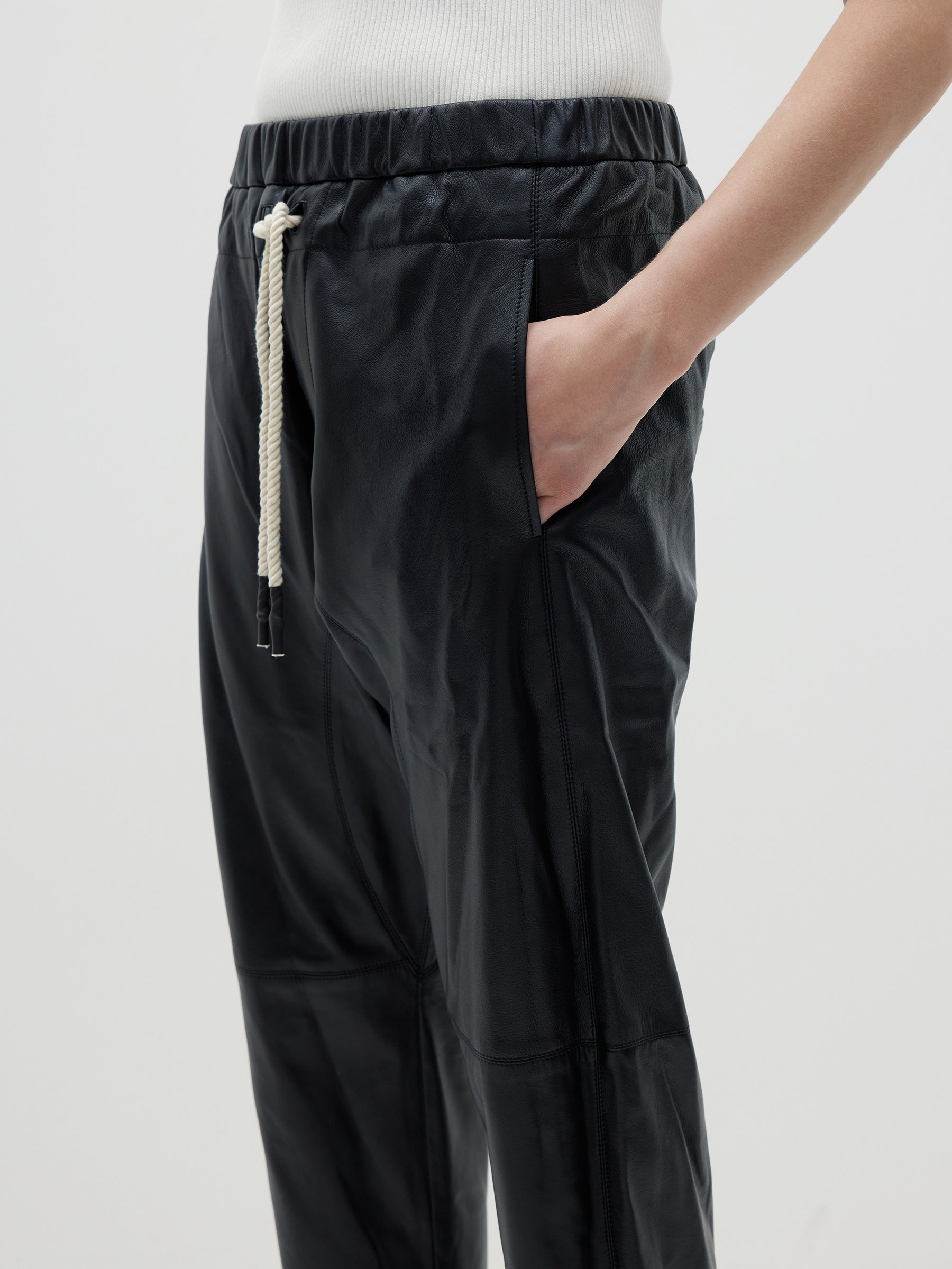 relaxed leather pant ll