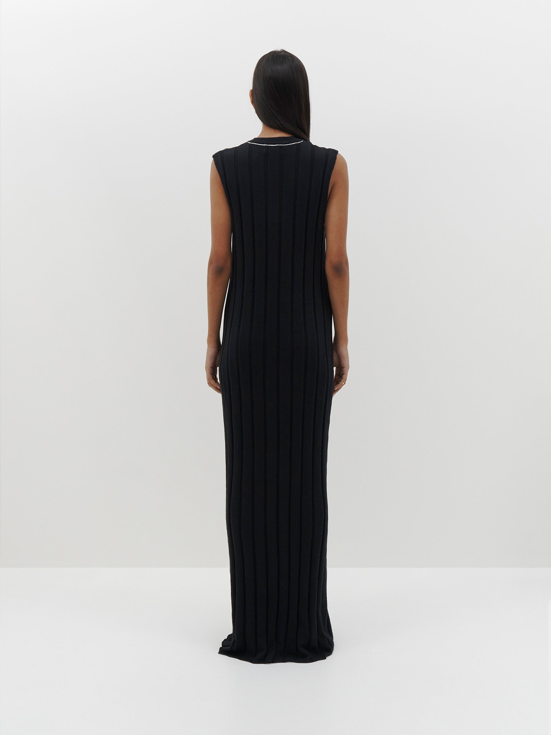 Column Dress - black:00000